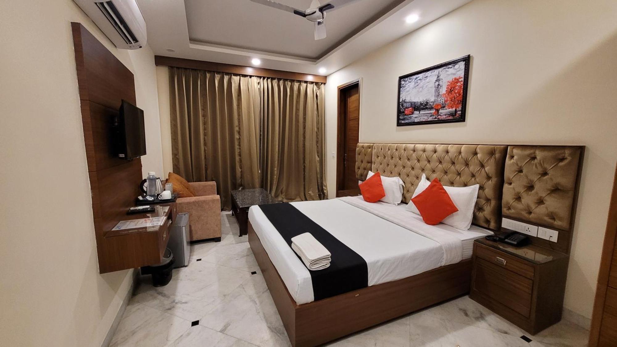 Jmd Residency Hotell New Delhi Exteriör bild